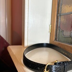 Elegant Black black snakeskin leather Belt with Gold Buckle